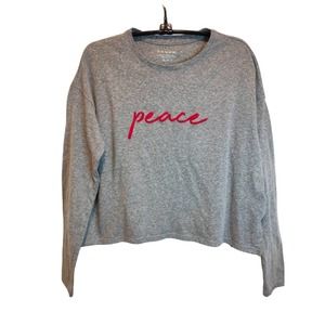 Tahari long sleeve cropped Peace shirt